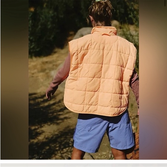 Free People Movement Pippa Packable Puffer Vest Neon
Clementine Size large - Picture 2 of 13